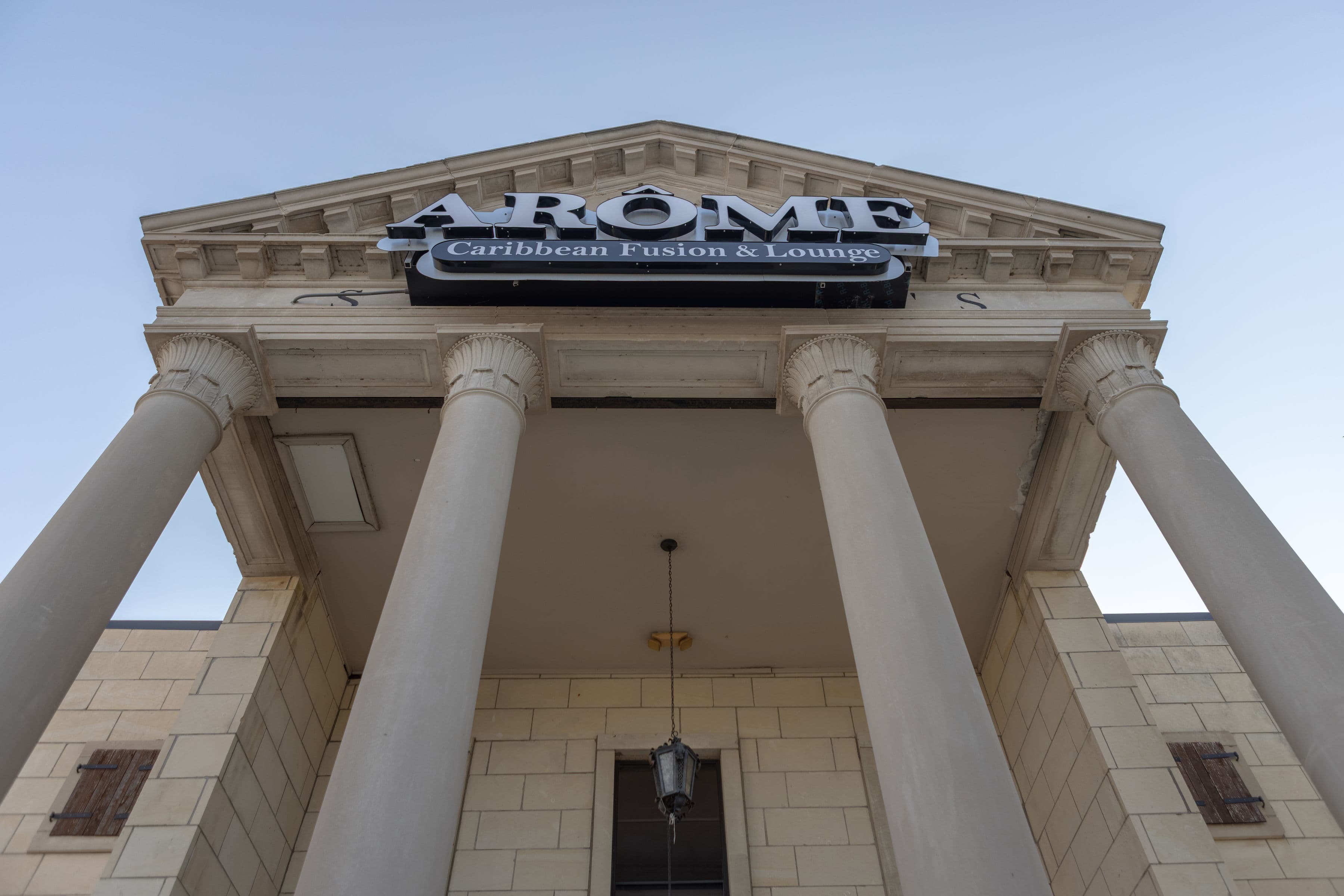ARÔME exterior